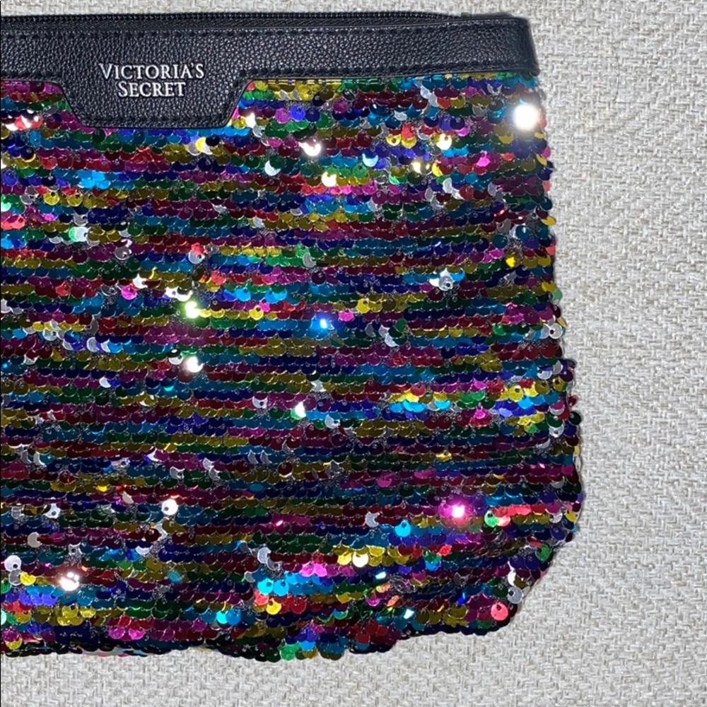 Victoria’s Secret Rainbow Sequin Makeup Bag Clutch - Picture 4 of 9